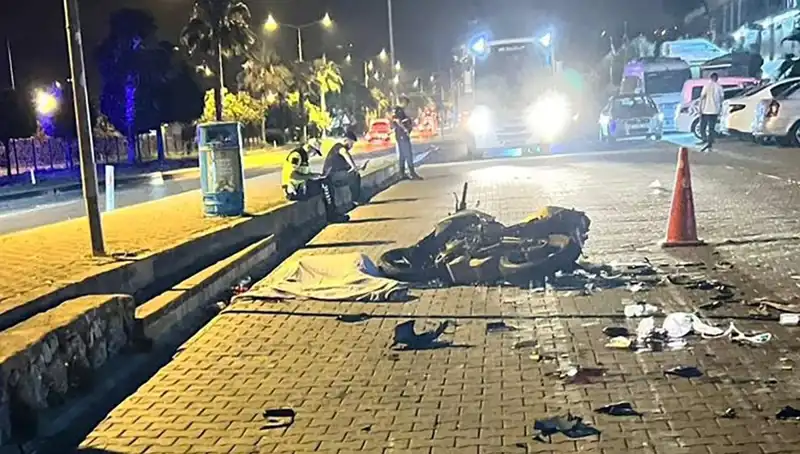 Alanya'da Motosiklet Kazası: Bir Hayat Kaybı ve Yaralılar