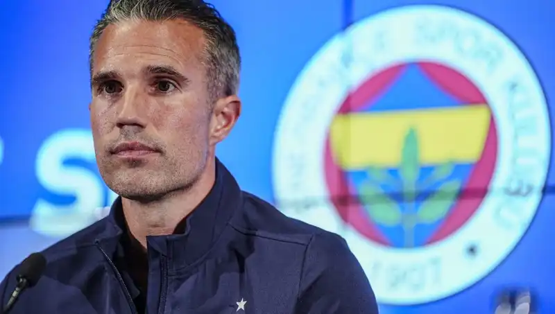 Robin van Persie, Fenerbahçe'nin Tur Şansını Yüzdeyle Değerlendirdi!
