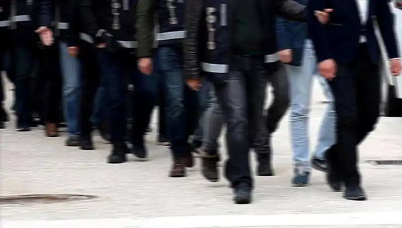 Sosyal Medyada Çöken Bir Tuzağın Ardındaki Kadın: “Balkız” Hikayesi