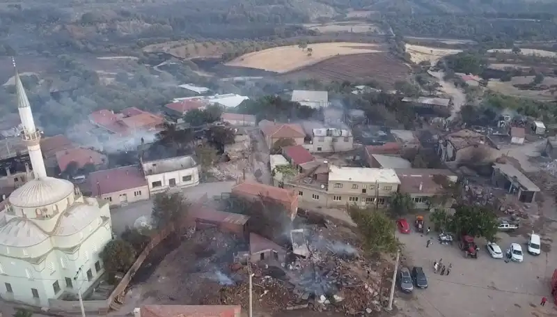Çanakkale'de Orman Yangını: Havadan Görüntülerle Ortaya Çıkan Korkutan Manzara
