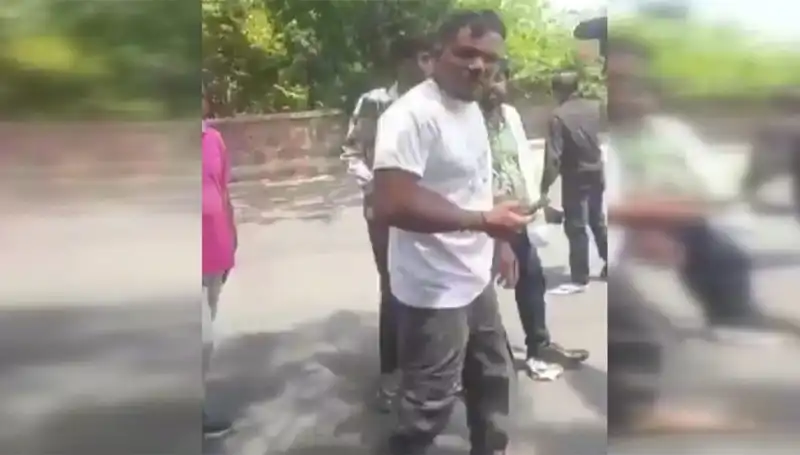 Yolcu Korkunç Anları Paylaştı: "Biri Beni Yakaladı!"