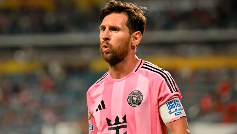 Messi'nin İlk Maçında Gözler Direkt Dışarı Gitti: Sonuç Beraberlik