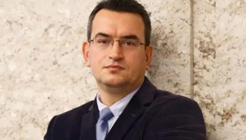 Metin Gürcan Kimdir? DEVA Partisi'nin Vizyoner İsimlerinden Biri