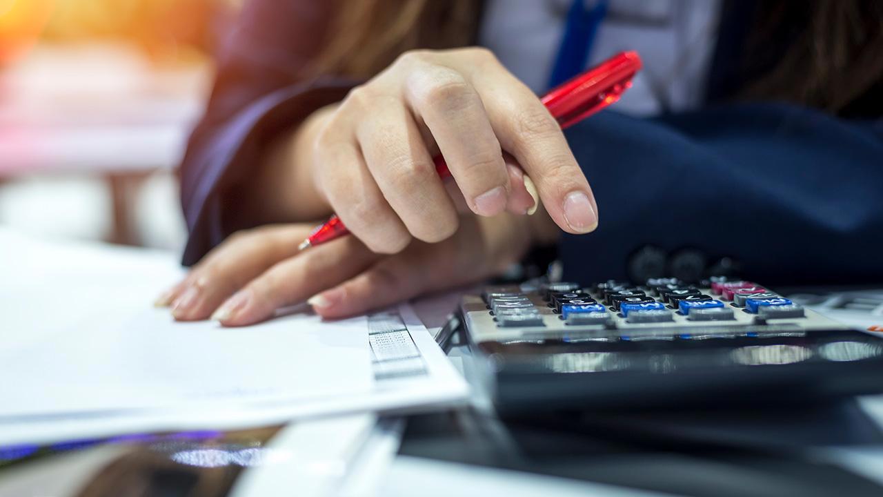 Yüksek Gelir Ancak Düşük Vergi Ödeyen Sanatçılar Hakkında Soruşturma