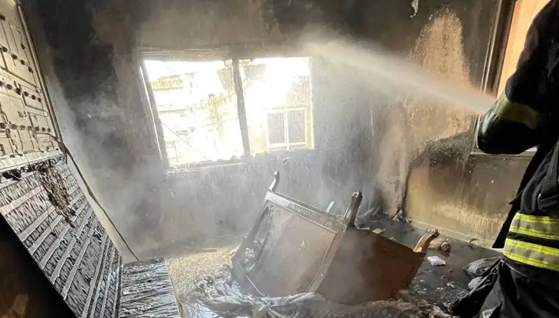 Mersin'deki Apartman Dairesinde Çıkan Yangın Korkuttu!