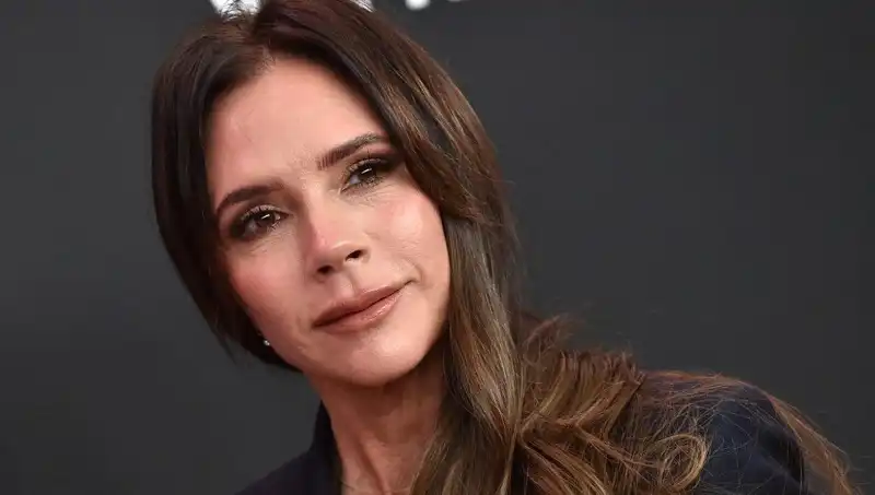 Victoria Beckham'ın Gençlik Sırrı: Tükettiği 3-4 Ürünle Yaşlanmayı Geciktiriyor