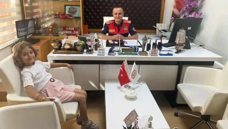5 Yaşındaki Aslı, Yakınındaki Köyün Alevlerden Kurtuluşunu Sağladı