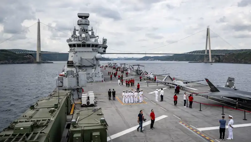 TCG Anadolu, Sarayburnu'ndan Yola Çıktı: Türkiye'nin Yeni Deniz Gücü