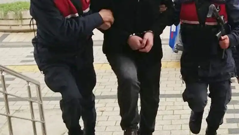 Trabzon'da 6 Firari Hükümlü Operasyonla Yakalandı: Detaylar Ortaya Çıktı