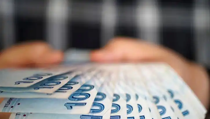 Emekli Promosyon Kampanyaları 2025: Hangi Bankalar Ne Kadar Promosyon Veriyor?