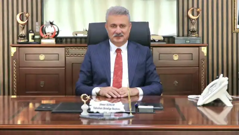 Yahşihan Belediye Başkanı Ahmet Sungur Gözaltına Alındı: AK Parti'den İlk Tepkiler Geldi