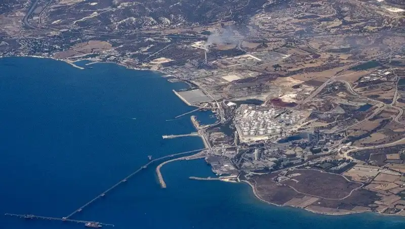 ABD Gemi Konvoyu İsrail’e Silah Taşıyor: Limasol’a İlk Durağı Olacak