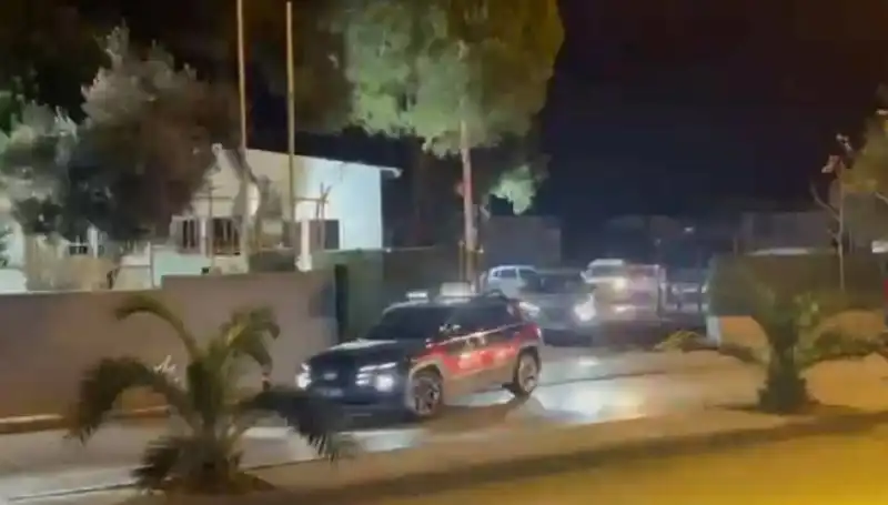 İzmir'de Sarsıcı Operasyon: 24 Saatte 141 Hükümlüye Gözaltı